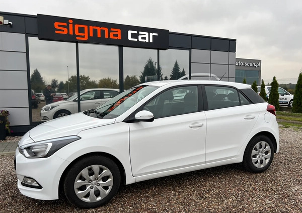 Hyundai i20 cena 33900 przebieg: 168000, rok produkcji 2017 z Goleniów małe 742